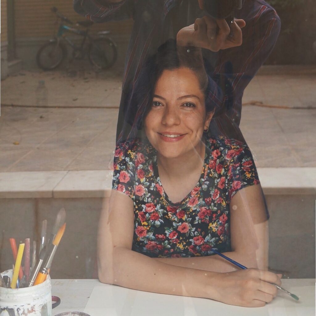 Hajar Rahgozar - هاجر رهگذر