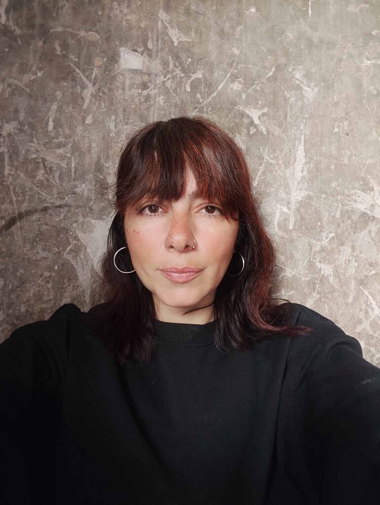 Farnaz Aboutalebi - فرناز ابوطالبی